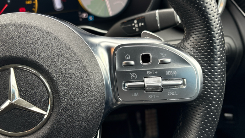 Mercedes-Benz GLC 300d 4Matic AMG Line Premium Pls 5dr 9G-Tronic Diesel Estate